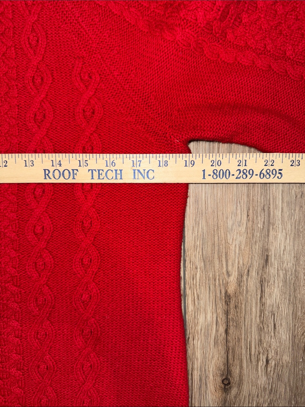 Vintage Women’s Pendleton Red Cable Knit Crewneck Sweater - Picture 5 of 7